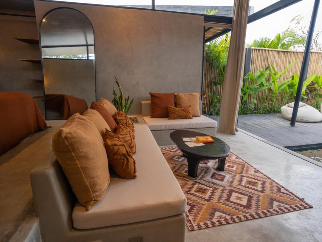 Elemen Uluwatu Villas מראה חיצוני תמונה